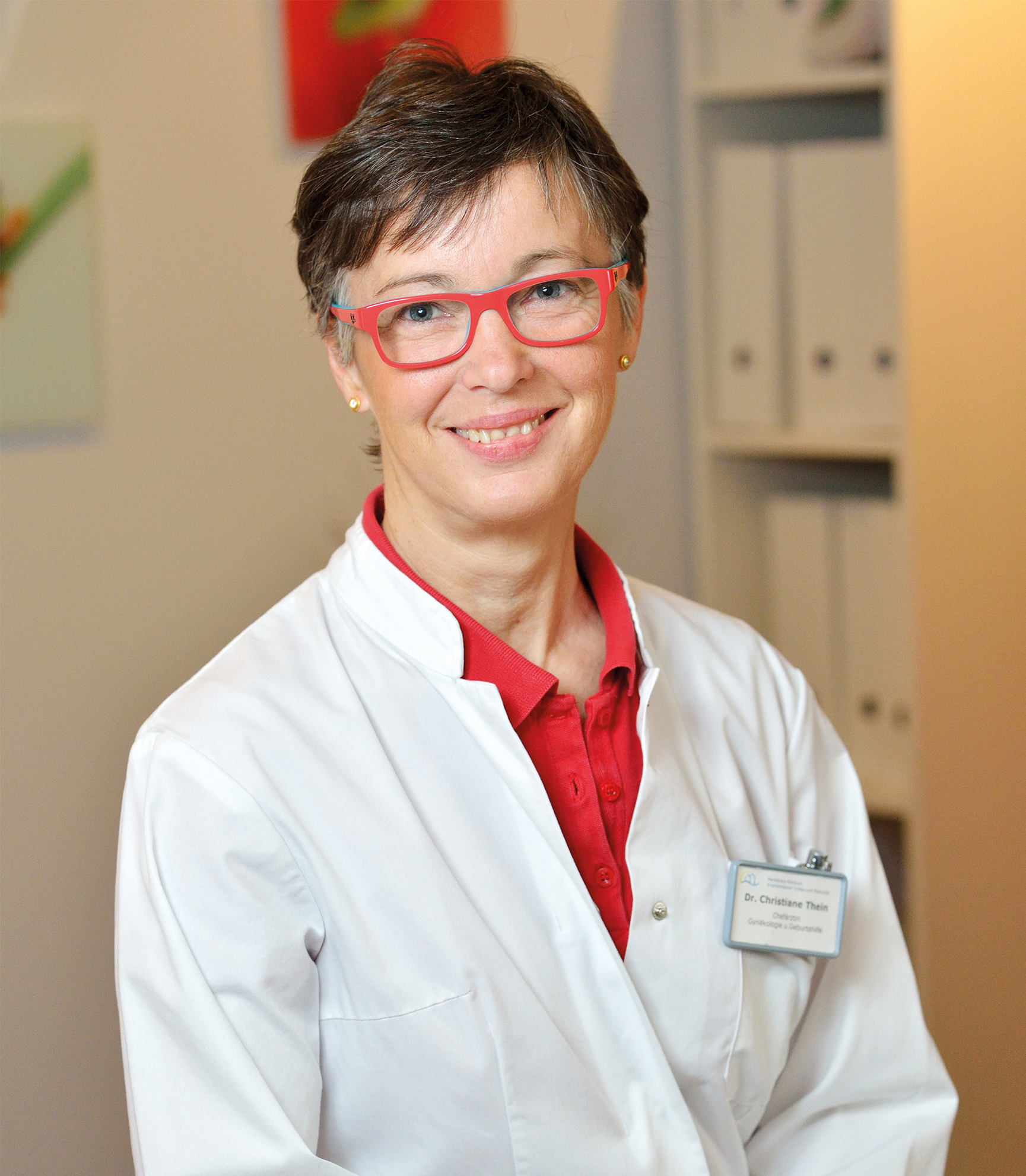 Foto von Chefärztin Dr. Thein.